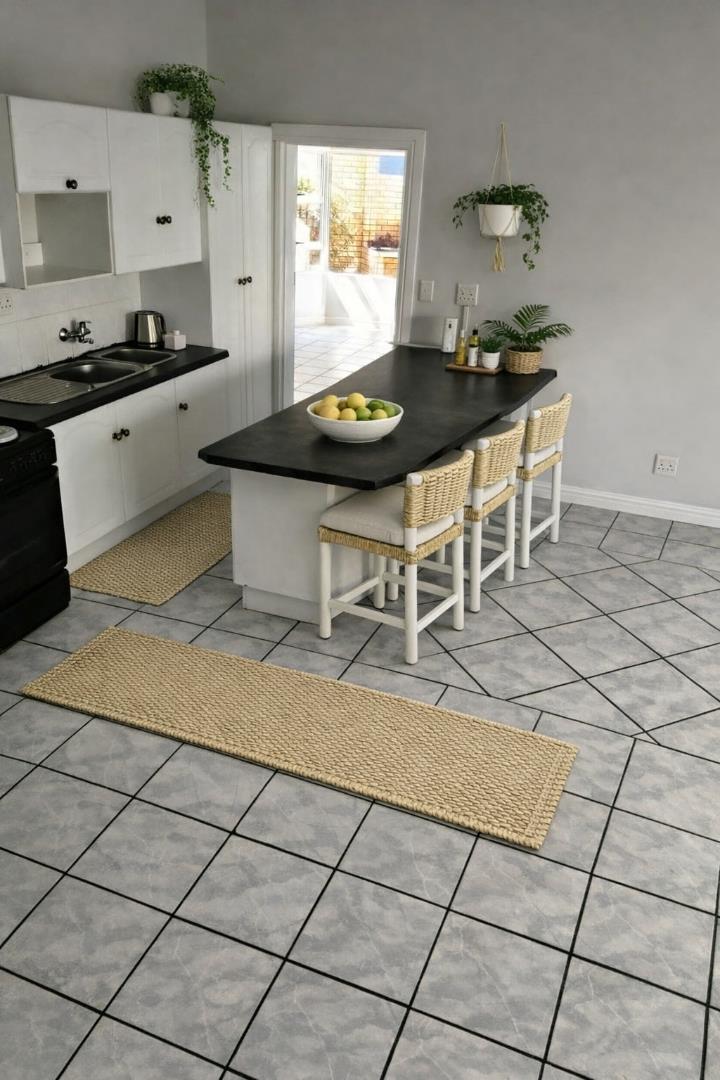 To Let 1 Bedroom Property for Rent in Reebok Western Cape